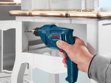 Máy khoan Bosch GBM 6RE - Công suất 350W