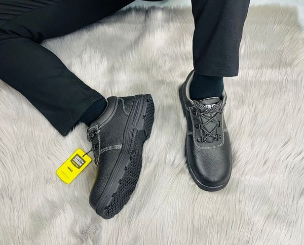 So sánh giày Jogger RENA và Jogger LADY S3 – Nên chọn mẫu nào cho nữ giới?